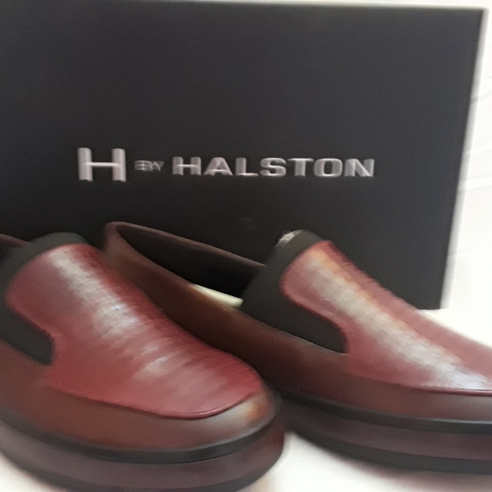 NIB H by Halston Ryleigh Merlot Loafers,  7.5M